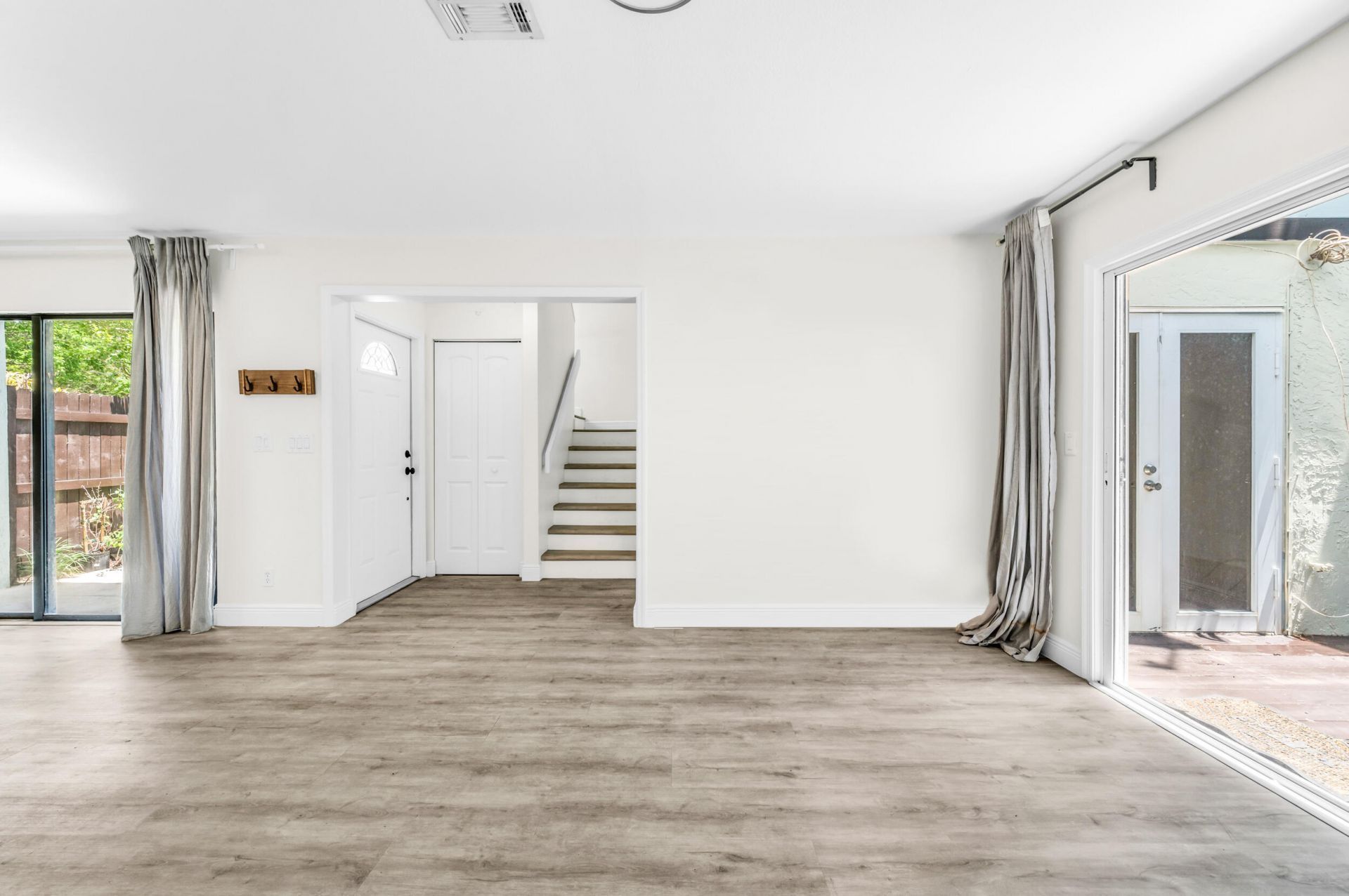 22300 Pineapple Walk Drive, Boca Raton, FL 33433 Photo
