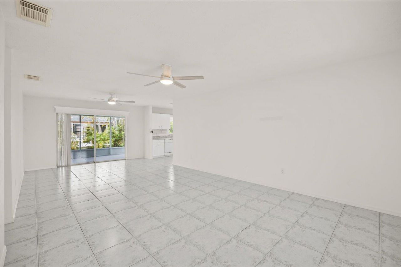 6712 Campanilla, Fort Pierce, FL 34951 Photo