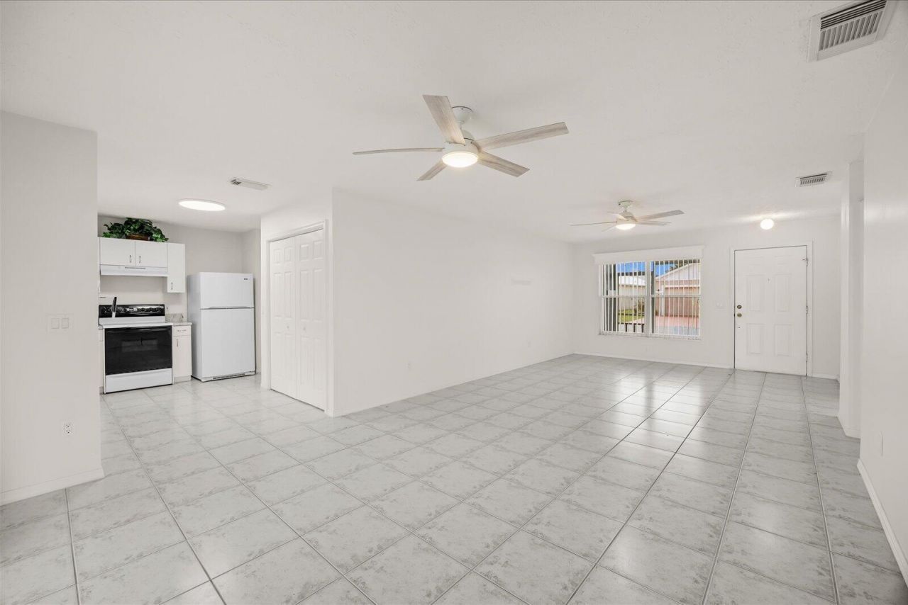 6712 Campanilla, Fort Pierce, FL 34951 Photo