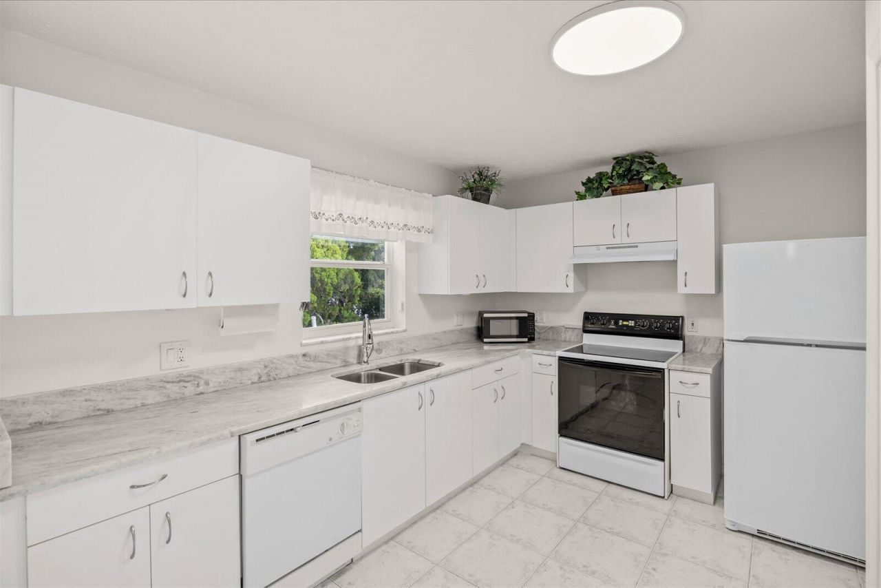 6712 Campanilla, Fort Pierce, FL 34951 Photo
