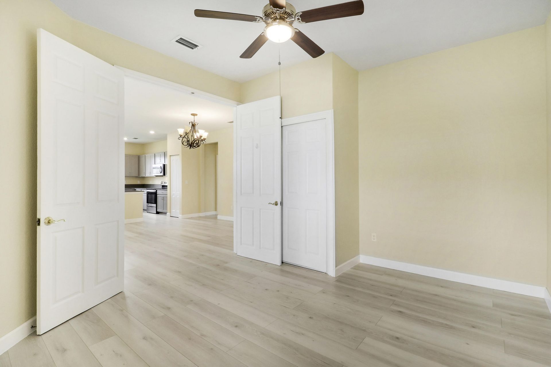 8292 NW Greenbank Circle, Port Saint Lucie, FL 34987 Photo
