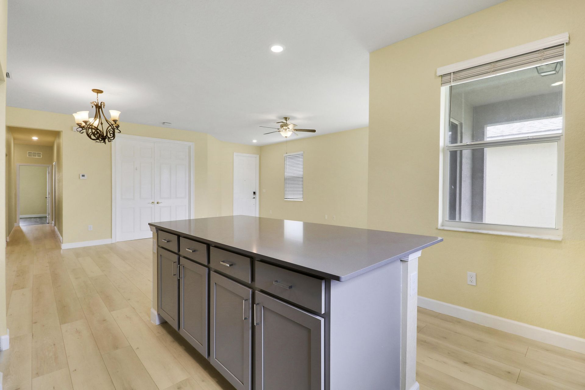 8292 NW Greenbank Circle, Port Saint Lucie, FL 34987 Photo