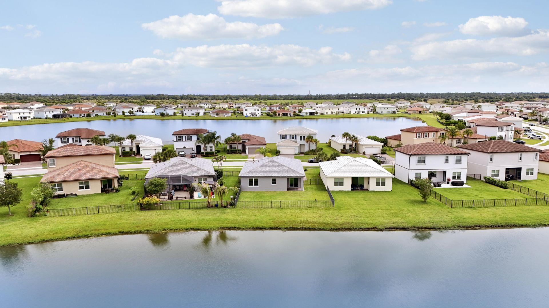 8292 NW Greenbank Circle, Port Saint Lucie, FL 34987 Photo