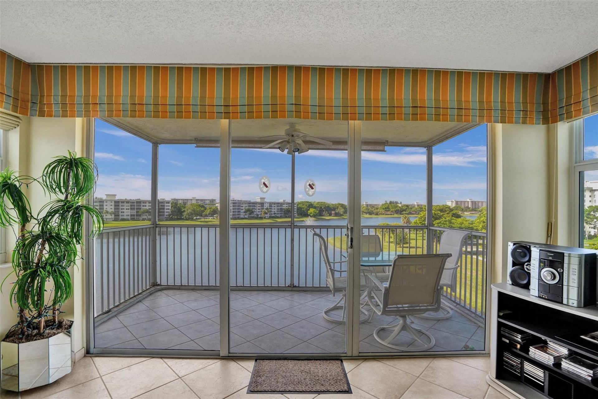 2900 N Course Drive, Unit 602, Pompano Beach, FL 33069 Photo