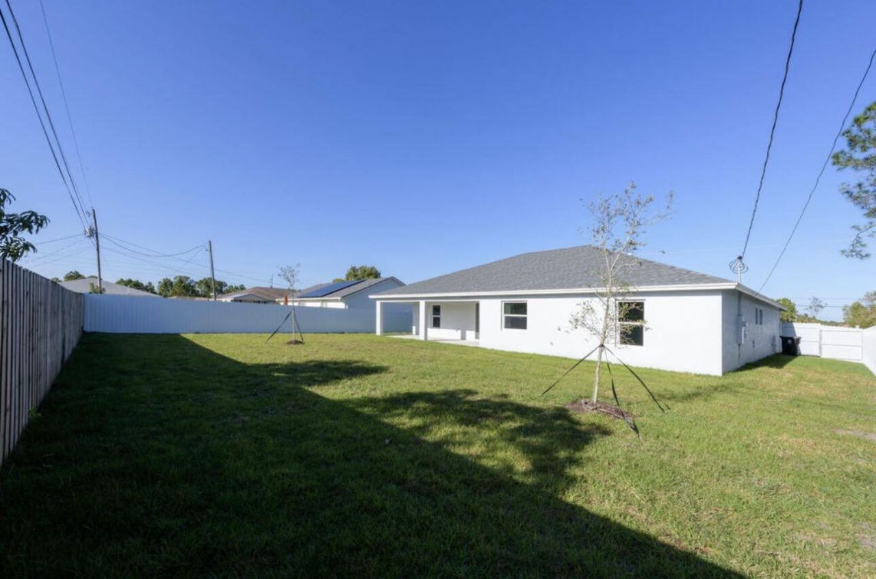 2372 SW Import Drive, Unit 2372, Port Saint Lucie, FL 34953 Photo