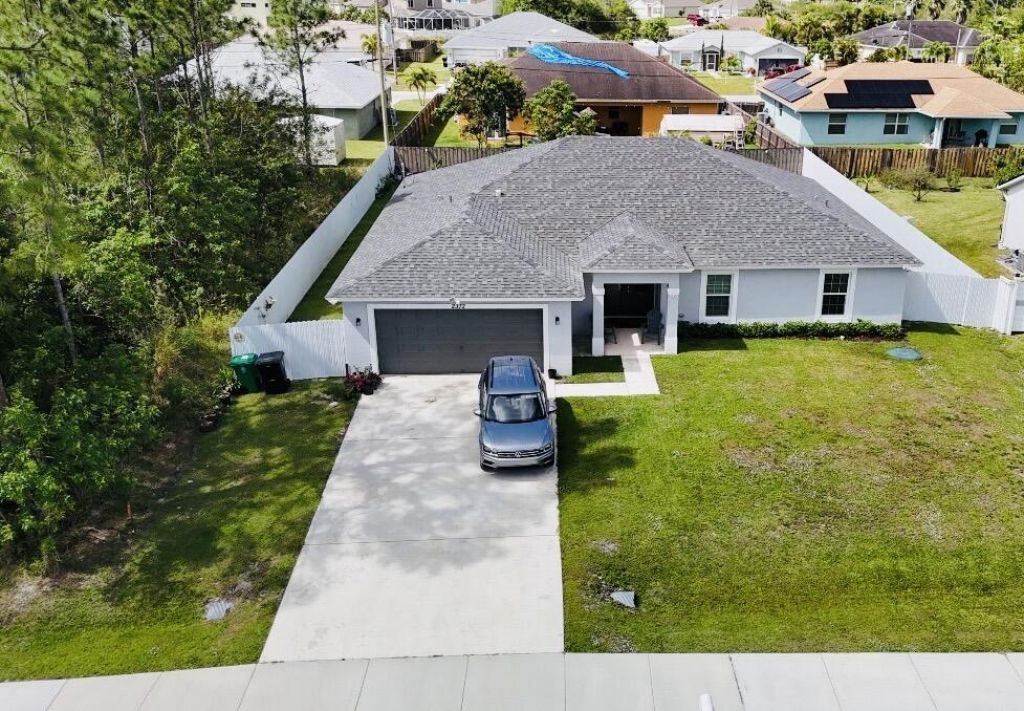 2372 SW Import Drive, Unit 2372, Port Saint Lucie, FL 34953 Photo