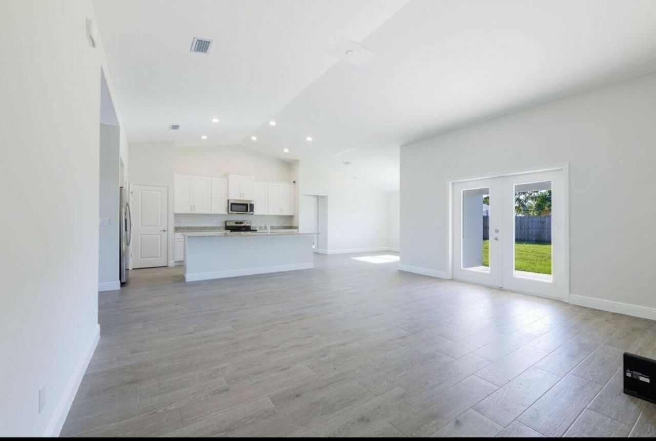 2372 SW Import Drive, Unit 2372, Port Saint Lucie, FL 34953 Photo