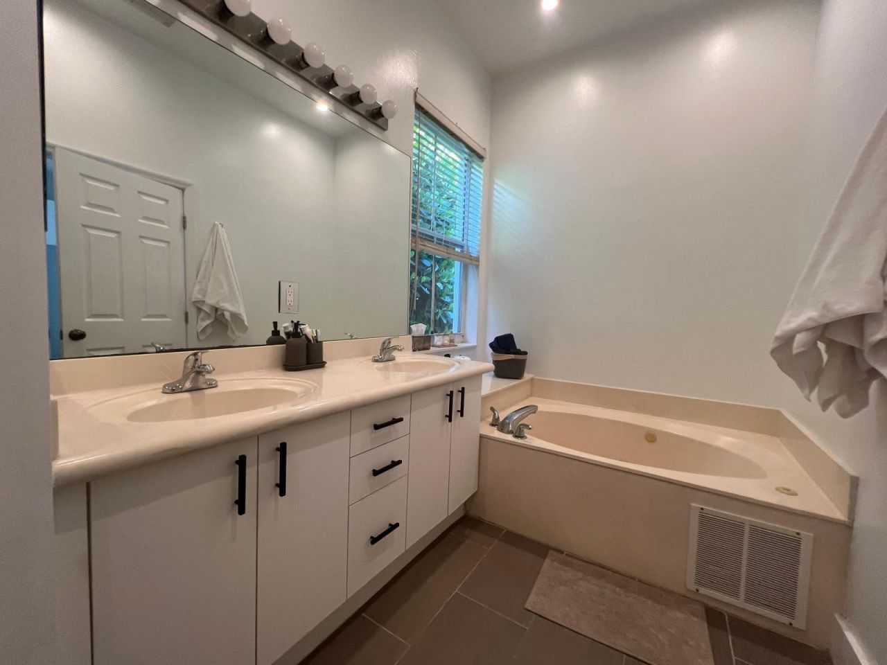 522 Live Oak Lane, Weston, FL 33327 Photo