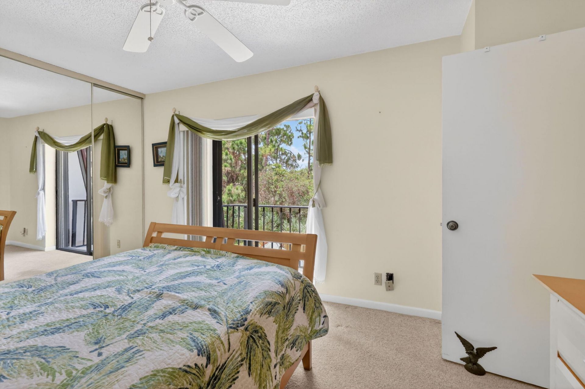5706 SE Riverboat Drive, Unit 202, Stuart, FL 34997 Photo