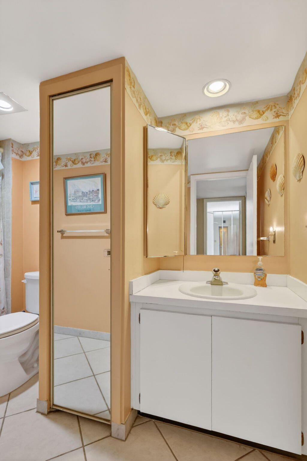 5706 SE Riverboat Drive, Unit 202, Stuart, FL 34997 Photo