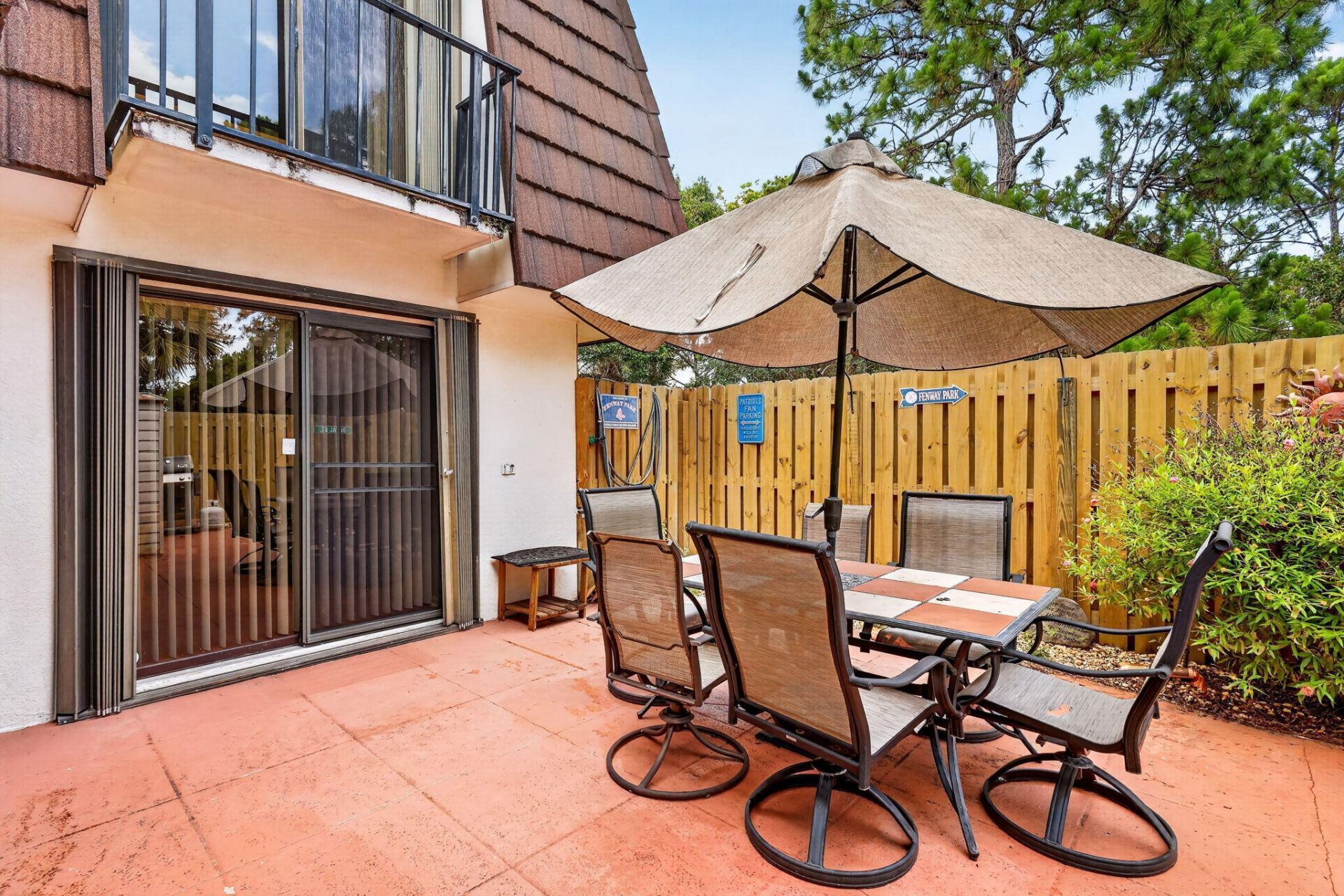 5706 SE Riverboat Drive, Unit 202, Stuart, FL 34997 Photo