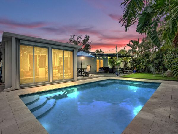 4641 NE 6th Avenue, Oakland Park, FL 33334