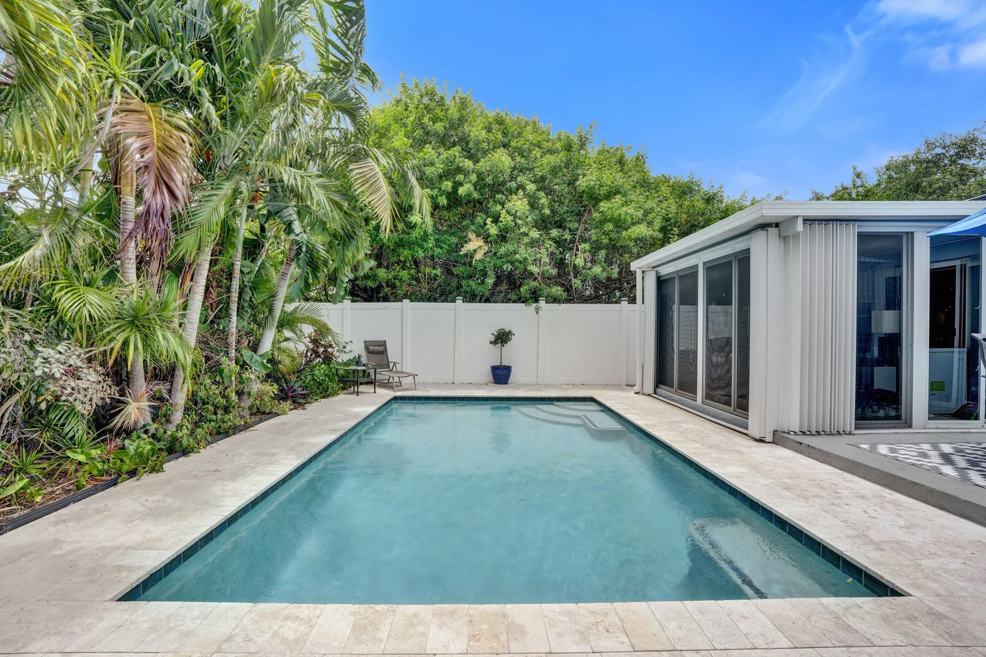 4641 NE 6th Avenue, Oakland Park, FL 33334 Photo