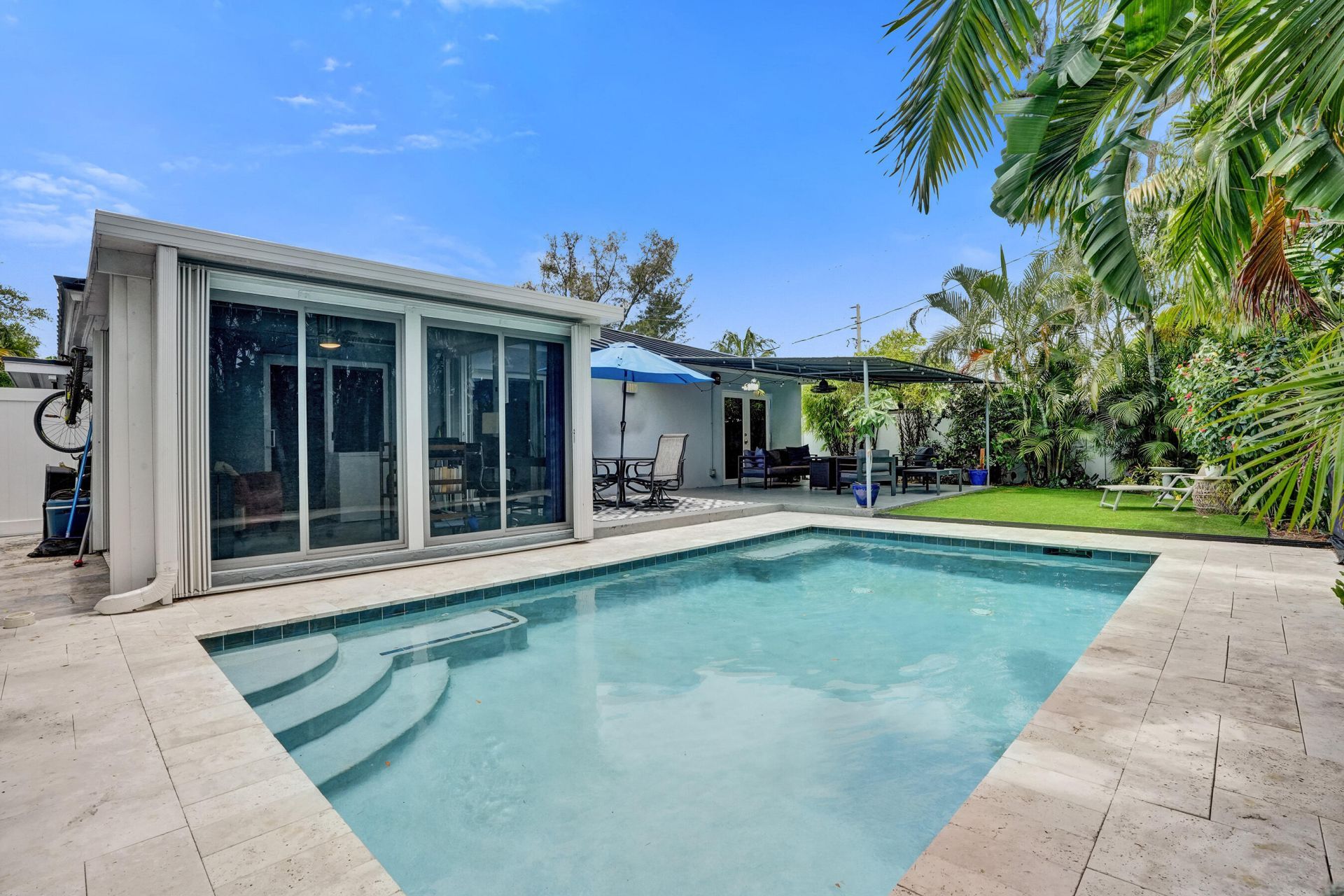 4641 NE 6th Avenue, Oakland Park, FL 33334 Photo