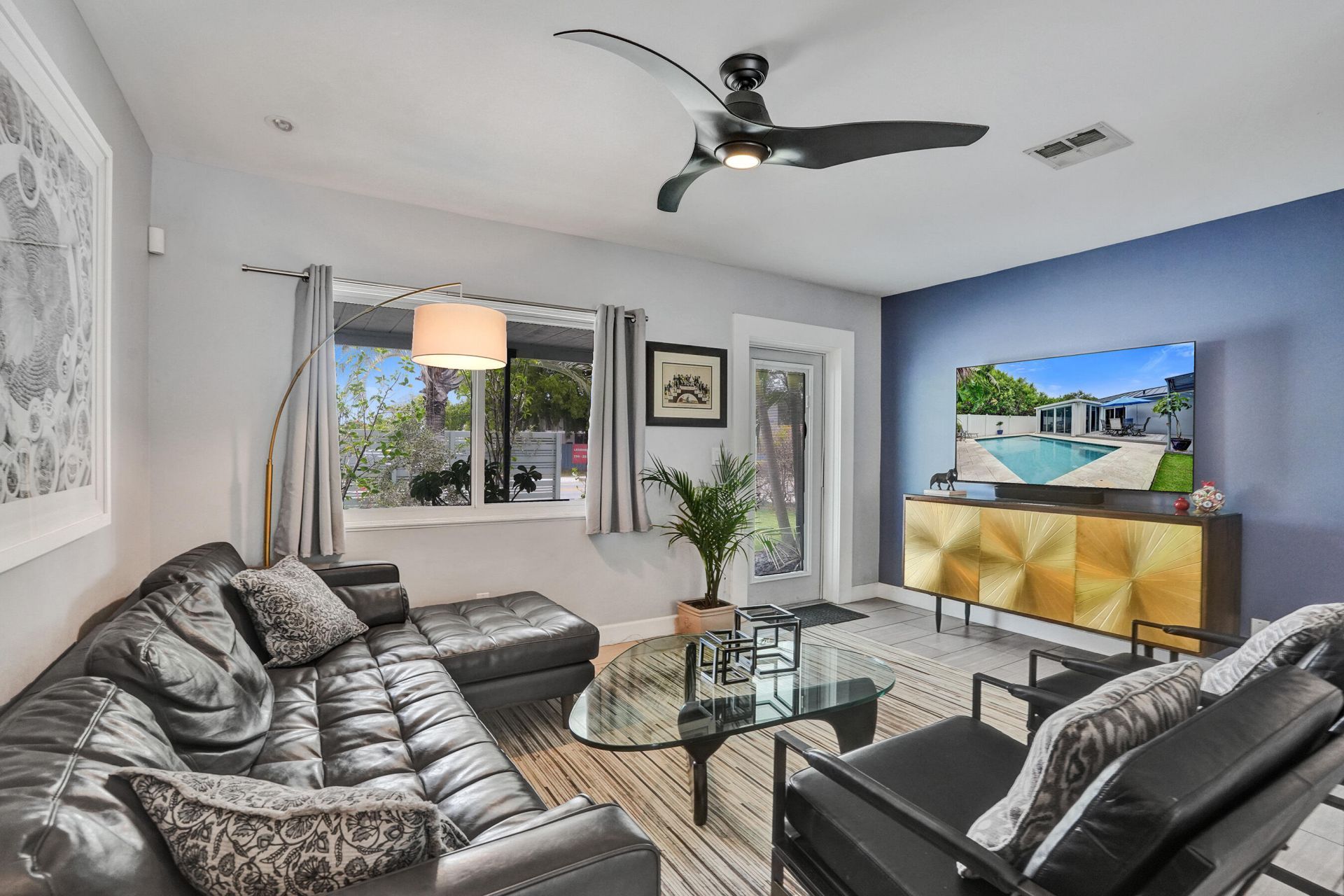 4641 NE 6th Avenue, Oakland Park, FL 33334 Photo
