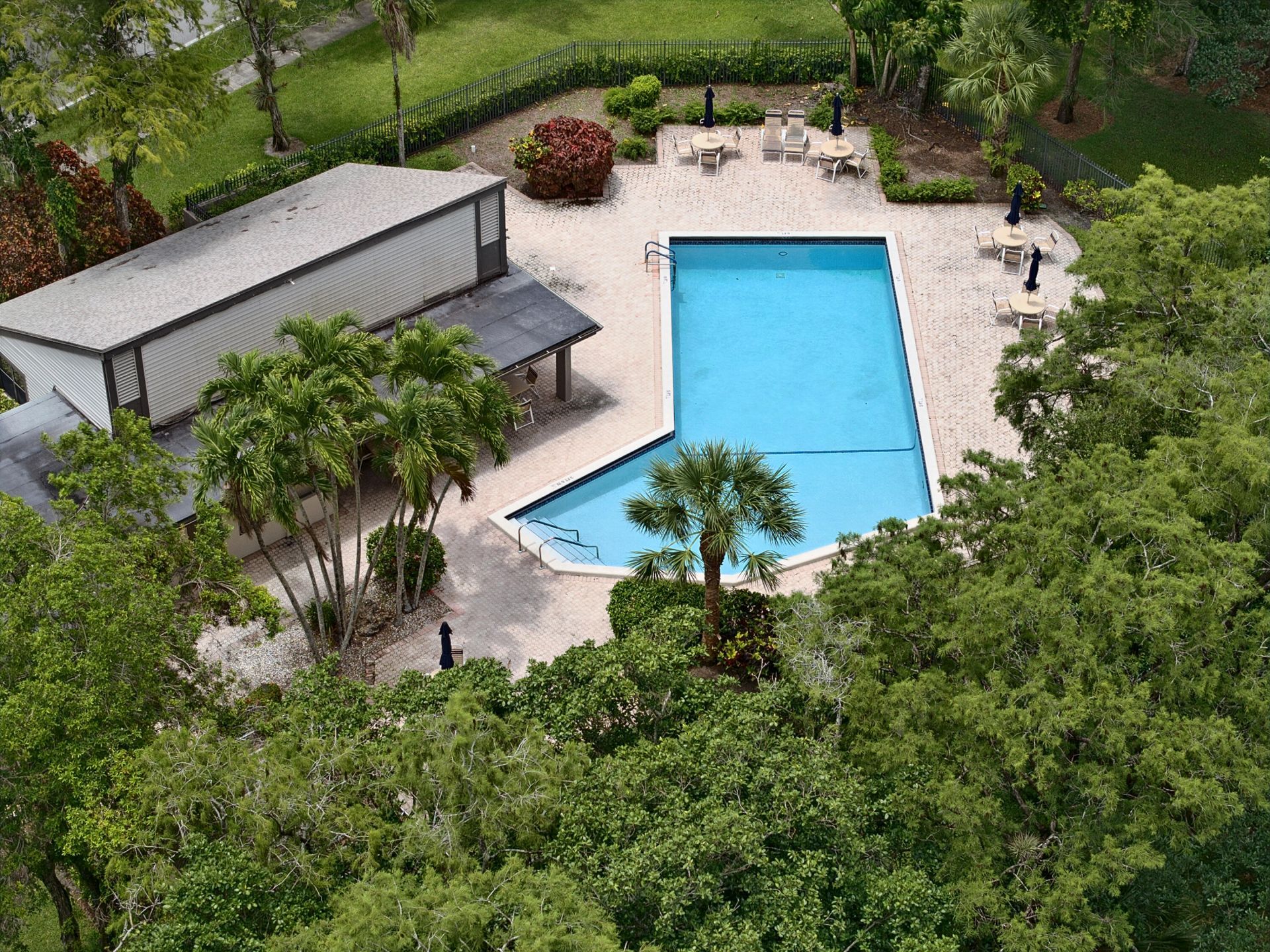 4413 NW 22nd Road, Unit 404, Coconut Creek, FL 33066 Photo
