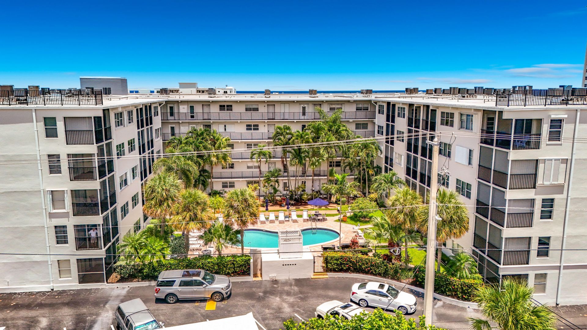 4117 Bougainvilla Drive, Unit 207, Lauderdale by the Sea, FL 33308 Photo