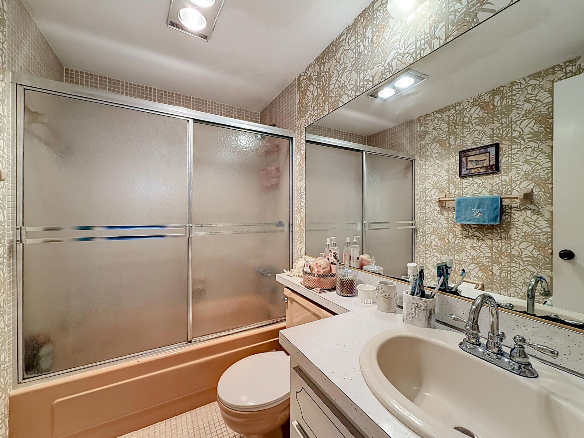 4117 Bougainvilla Drive, Unit 207, Lauderdale by the Sea, FL 33308 Photo