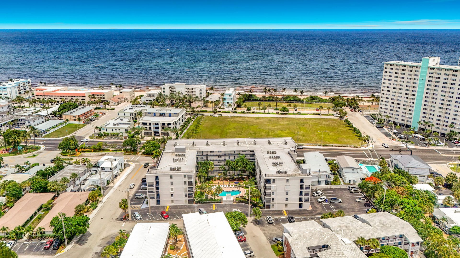 4117 Bougainvilla Drive, Unit 207, Lauderdale by the Sea, FL 33308 Photo