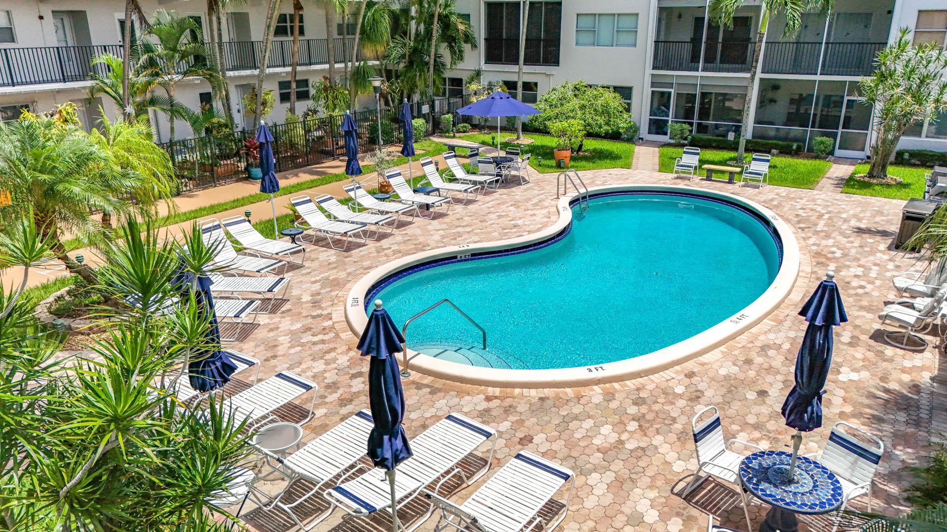 4117 Bougainvilla Drive, Unit 207, Lauderdale by the Sea, FL 33308 Photo