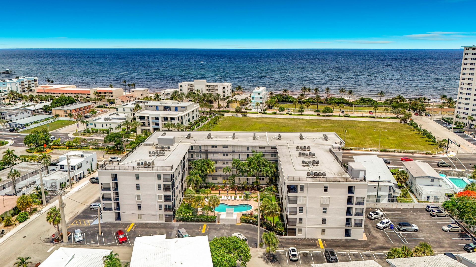 4117 Bougainvilla Drive, Unit 207, Lauderdale by the Sea, FL 33308 Photo
