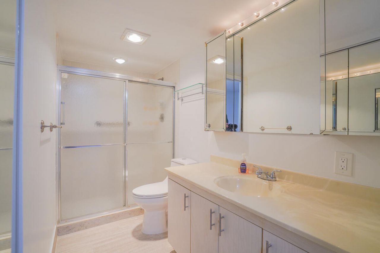 4401 Martinique Court, Unit D2, Coconut Creek, FL 33066 Photo