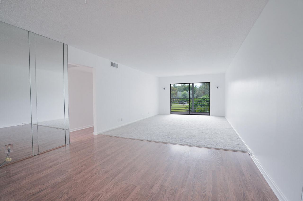 4401 Martinique Court, Unit D2, Coconut Creek, FL 33066 Photo