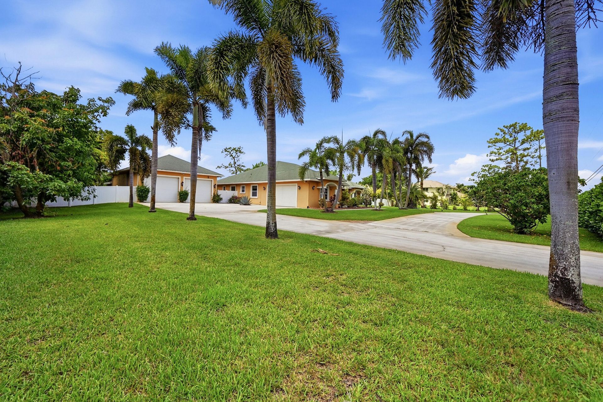14310 N 85th Rd Road N, The Acreage, FL 33470 Photo