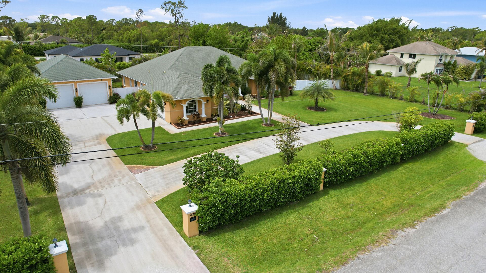 14310 N 85th Rd Road N, The Acreage, FL 33470 Photo
