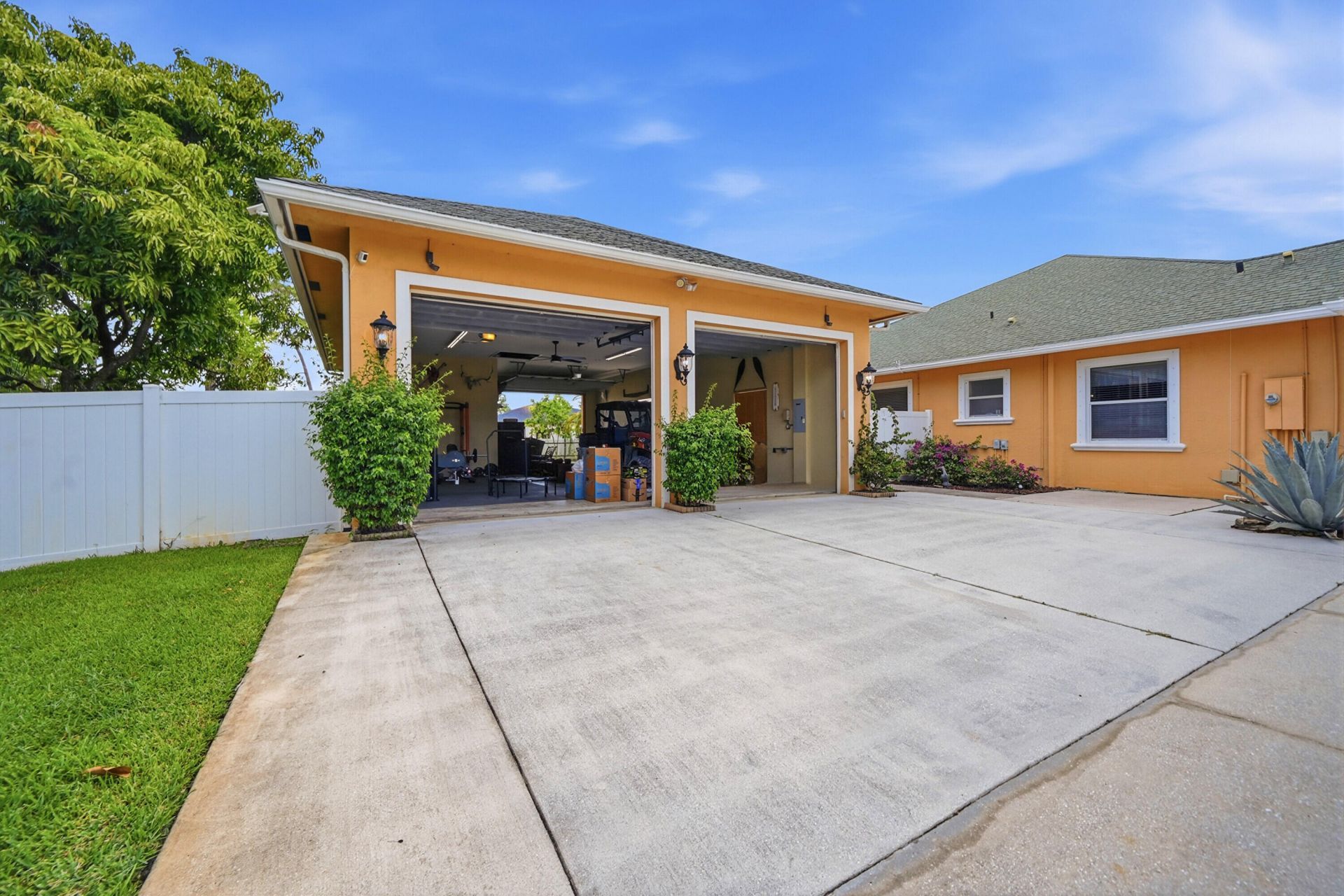 14310 N 85th Rd Road N, The Acreage, FL 33470 Photo