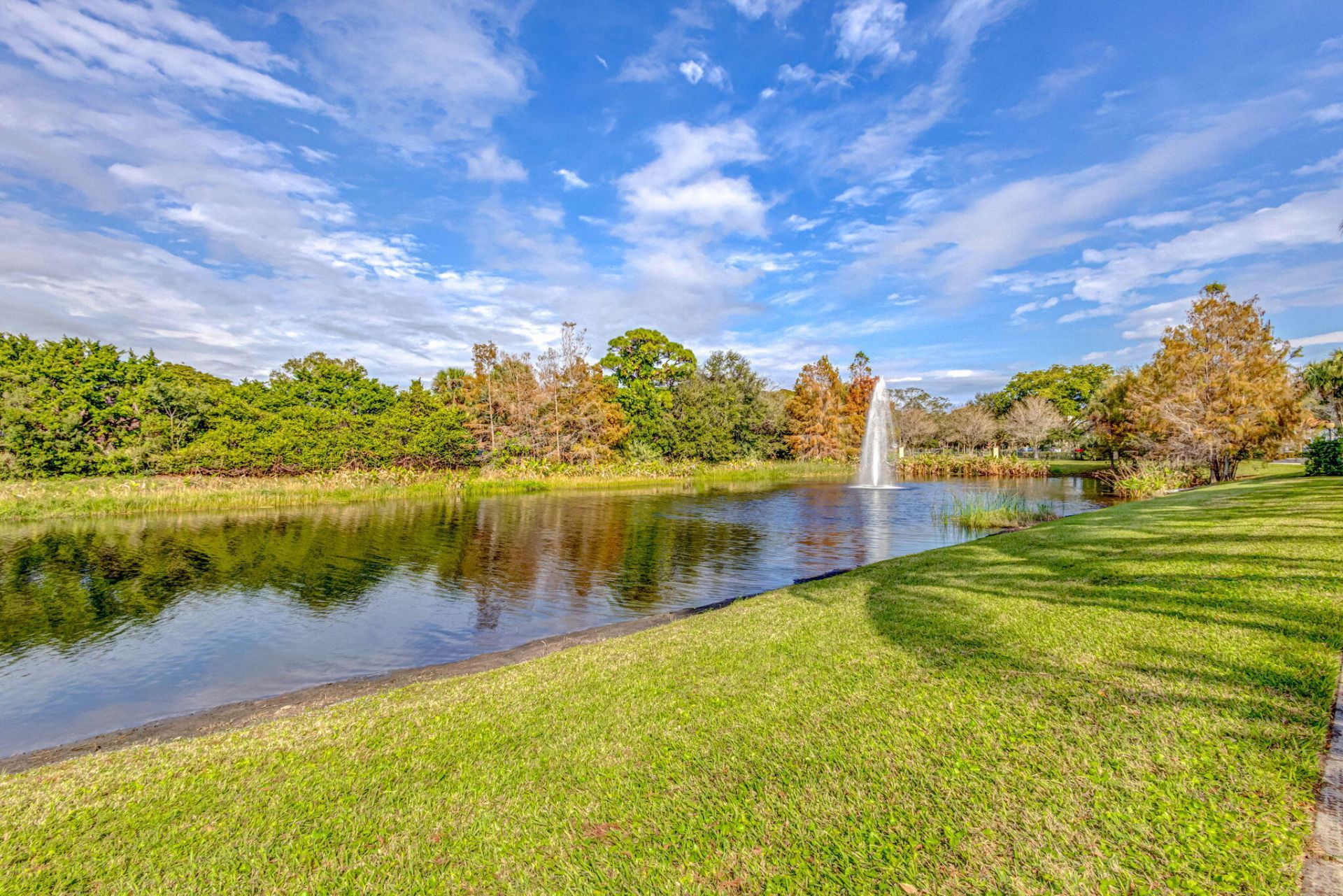 4907 Midtown Lane, Unit 1214, Palm Beach Gardens, FL 33418 Photo