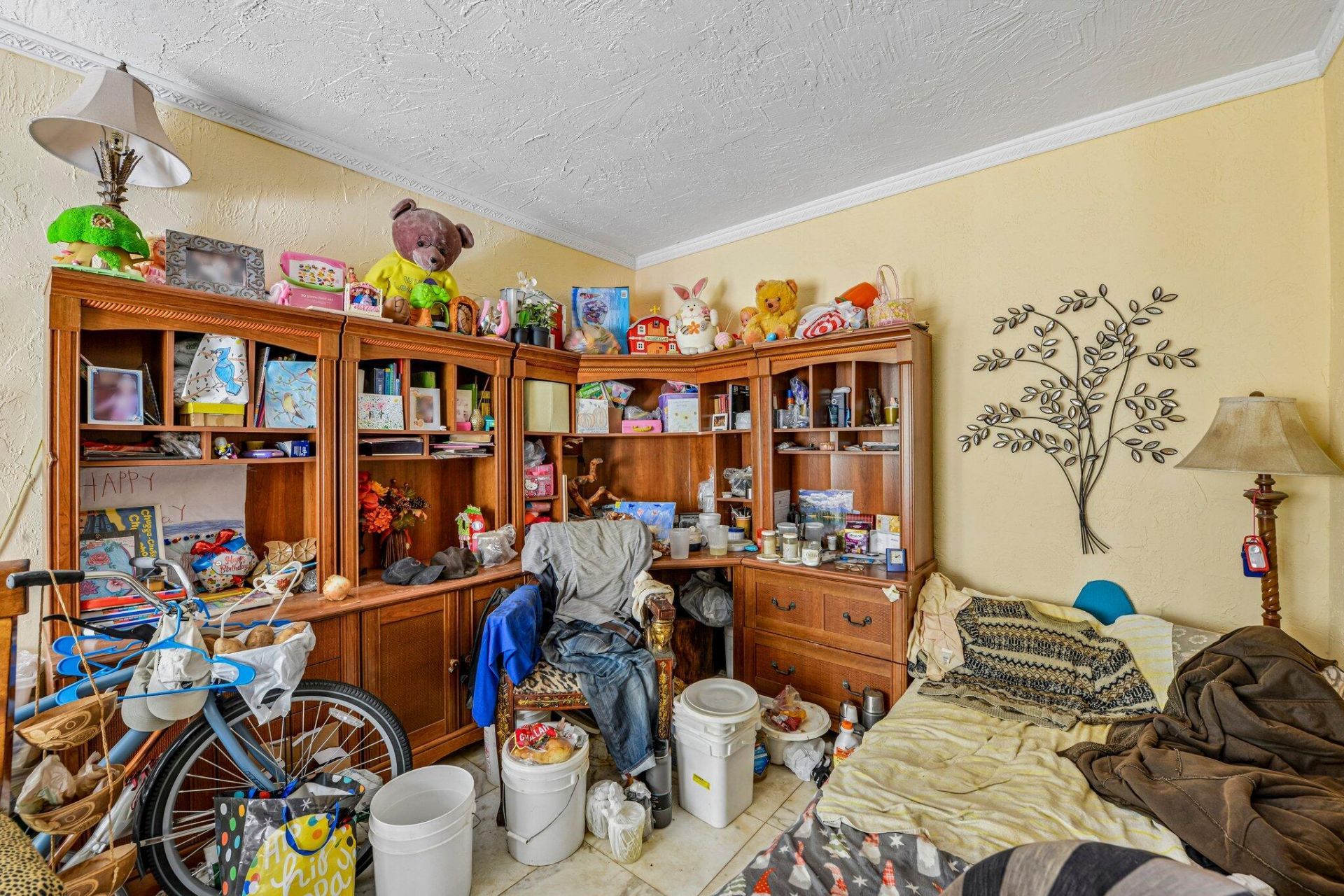430 Poinciana Drive, Unit 1710, Sunny Isles Beach, FL 33160 Photo