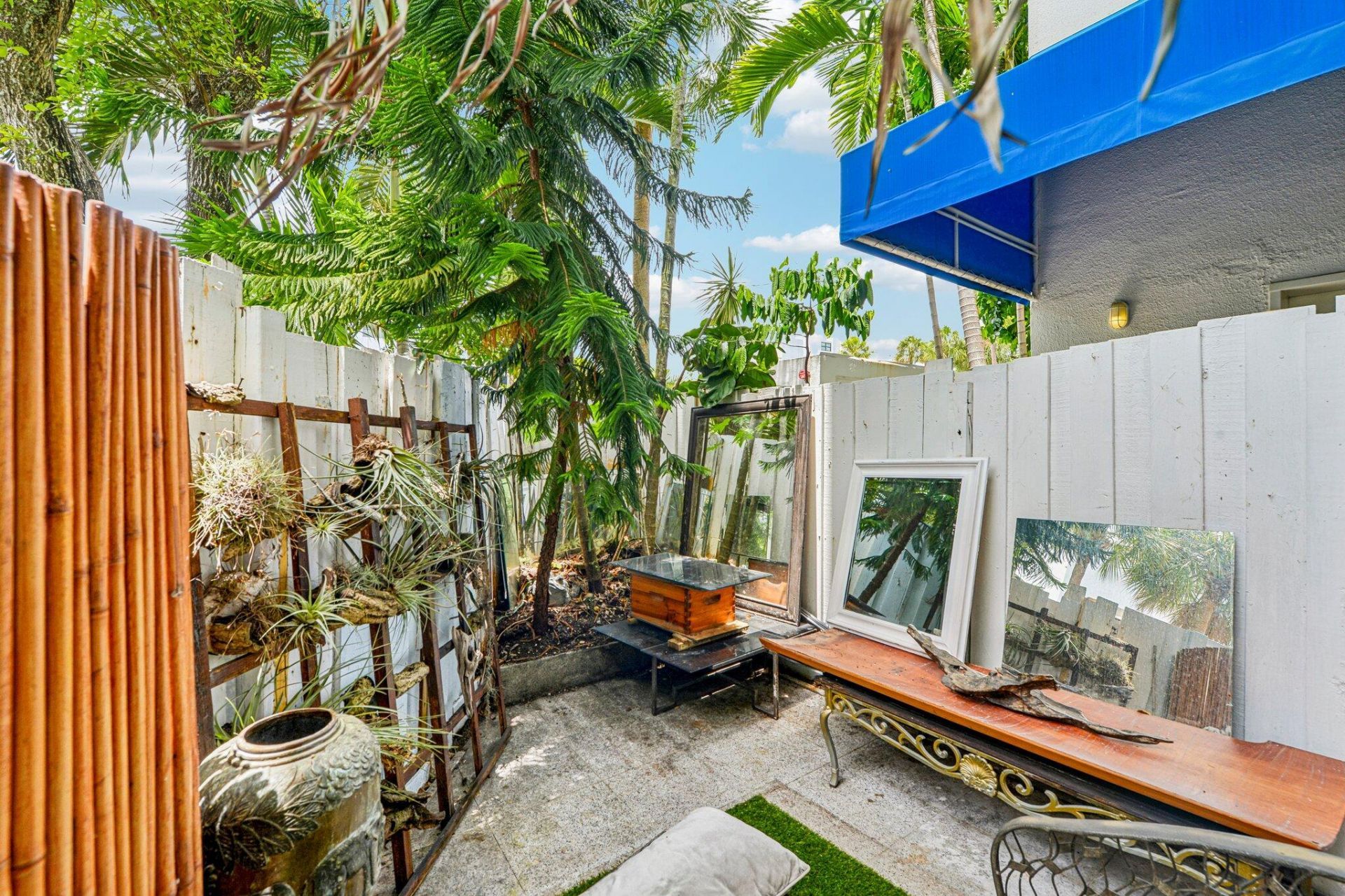 430 Poinciana Drive, Unit 1710, Sunny Isles Beach, FL 33160 Photo