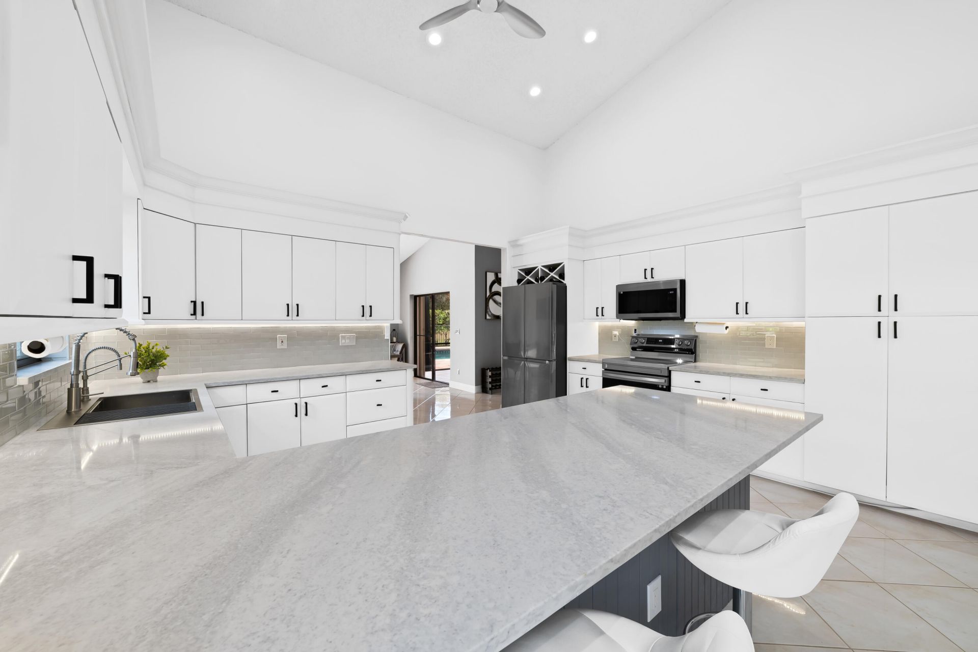 8505 NW 77th Street, Tamarac, FL 33321 Photo