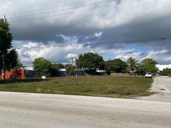 Nw 19 NW 19th Avenue, Pompano Beach, FL 33069