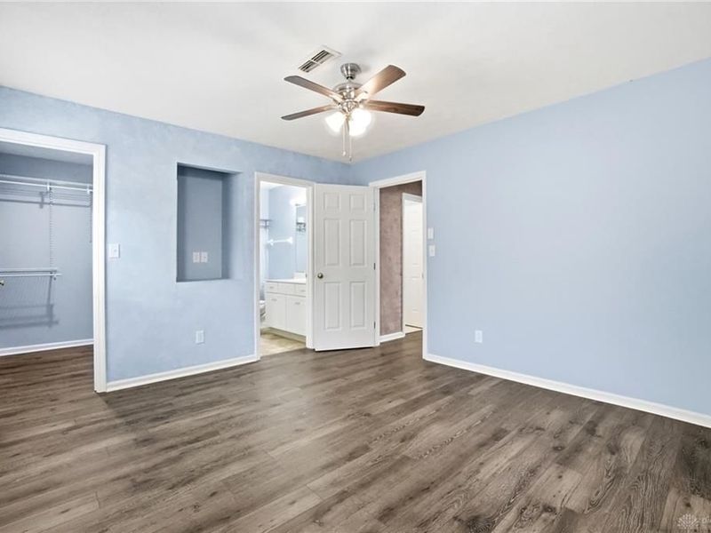 9083 Marquis Drive, Miamisburg, OH 45342 Photo 18
