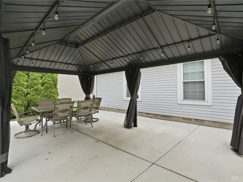 9083 Marquis Drive, Miamisburg, OH 45342 Photo 38