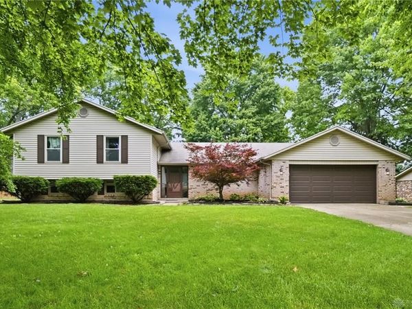 2033 Meadowside Lane, Washington TWP, OH 45458