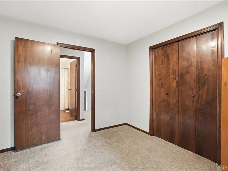 2033 Meadowside Lane, Washington Township, OH 45458 Photo 33