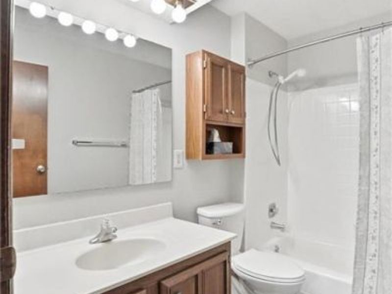 2033 Meadowside Lane, Washington Township, OH 45458 Photo 35
