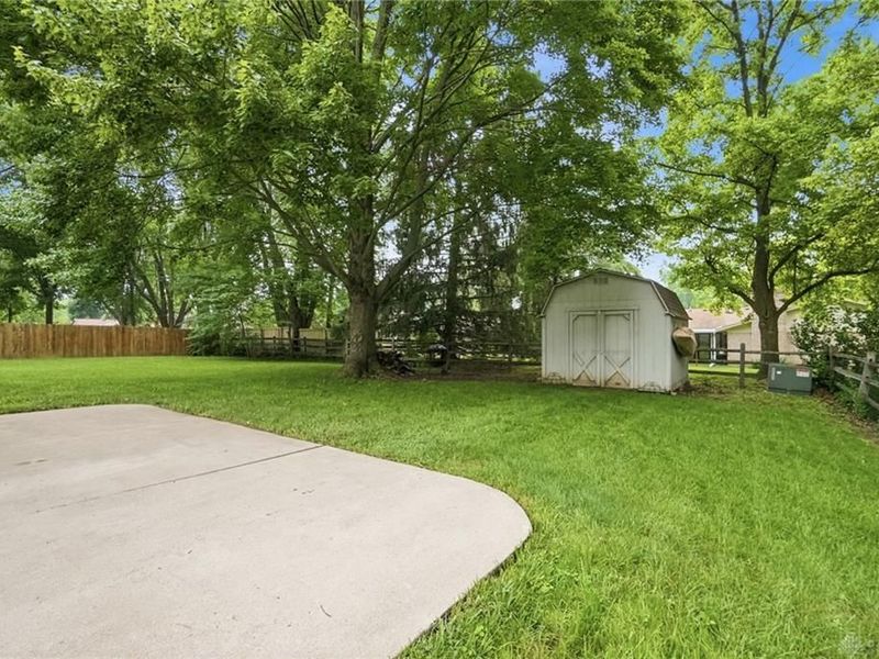 2033 Meadowside Lane, Washington Township, OH 45458 Photo 50