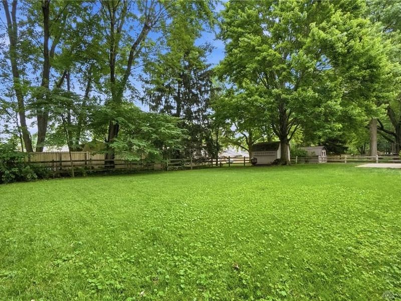 2033 Meadowside Lane, Washington Township, OH 45458 Photo 51