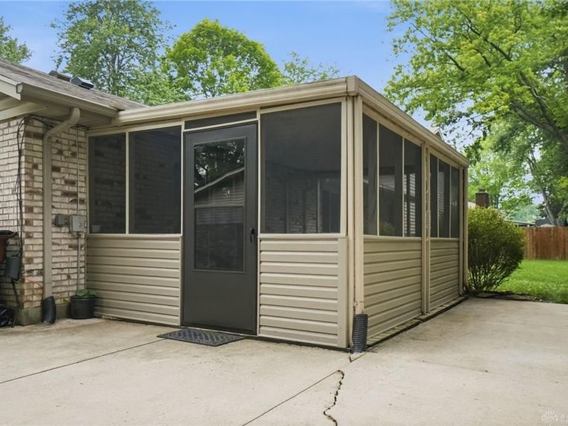 2033 Meadowside Lane, Washington Township, OH 45458 Photo 52