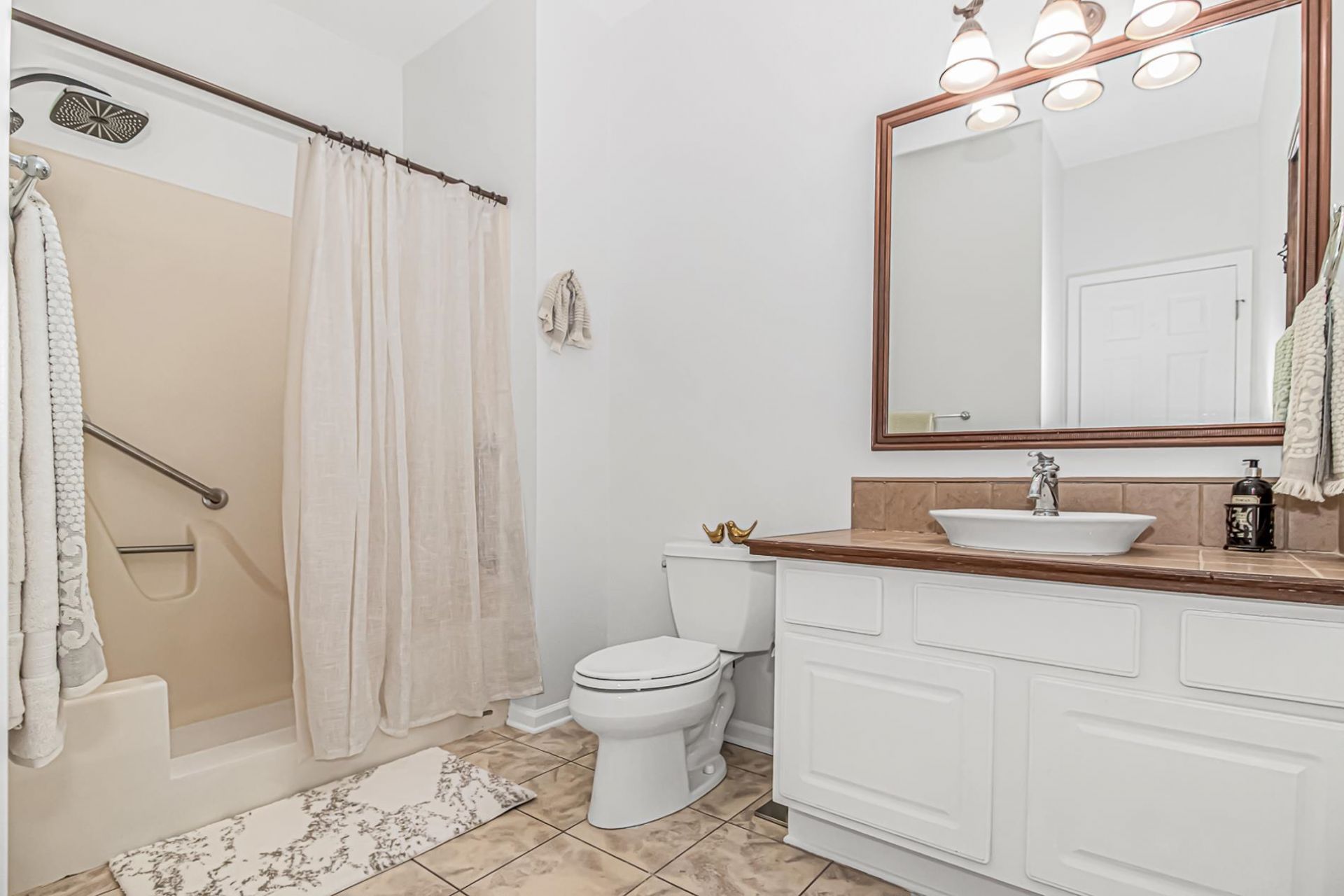 1668 Harbor Dr. Photo 15