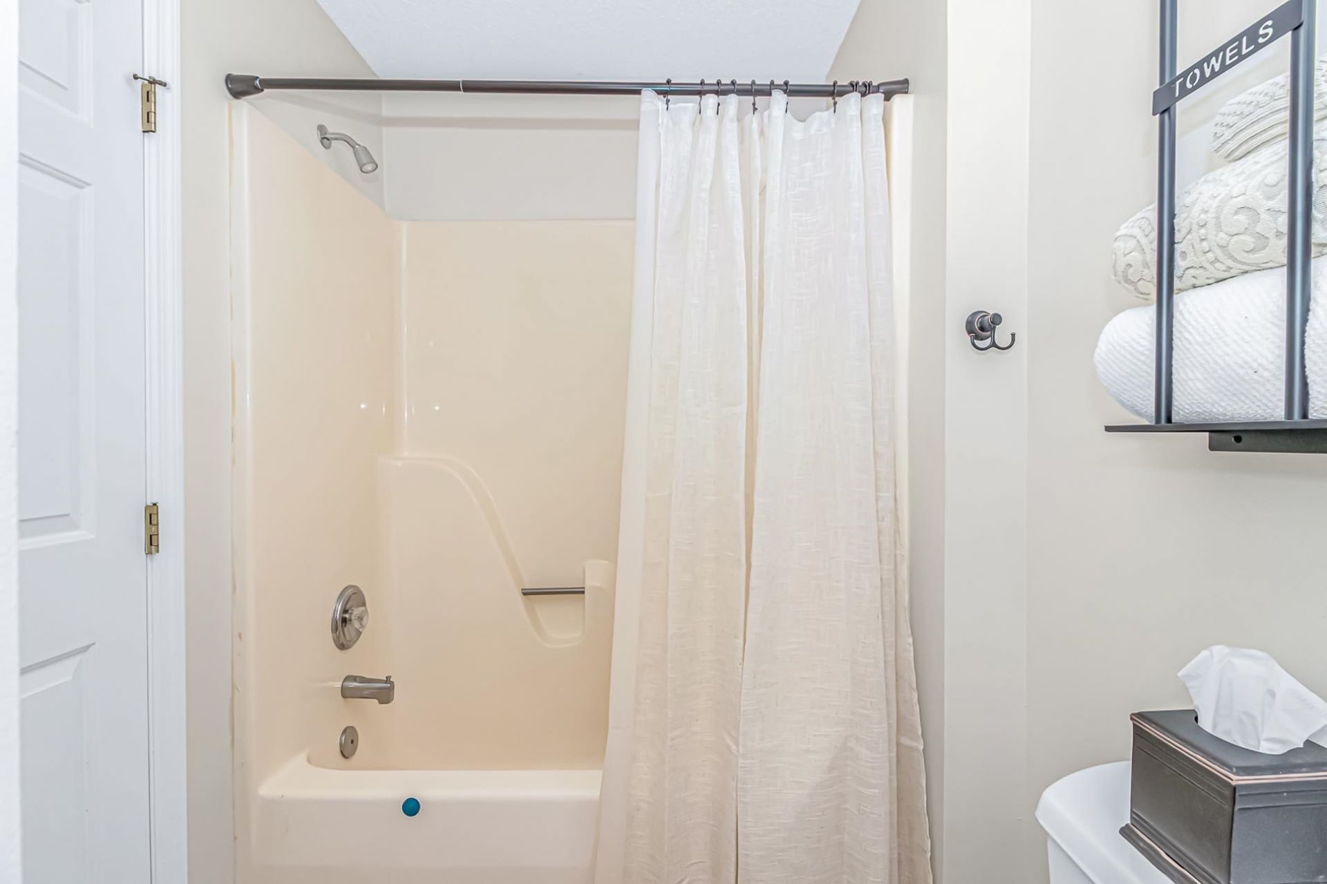 1668 Harbor Dr. Photo 19