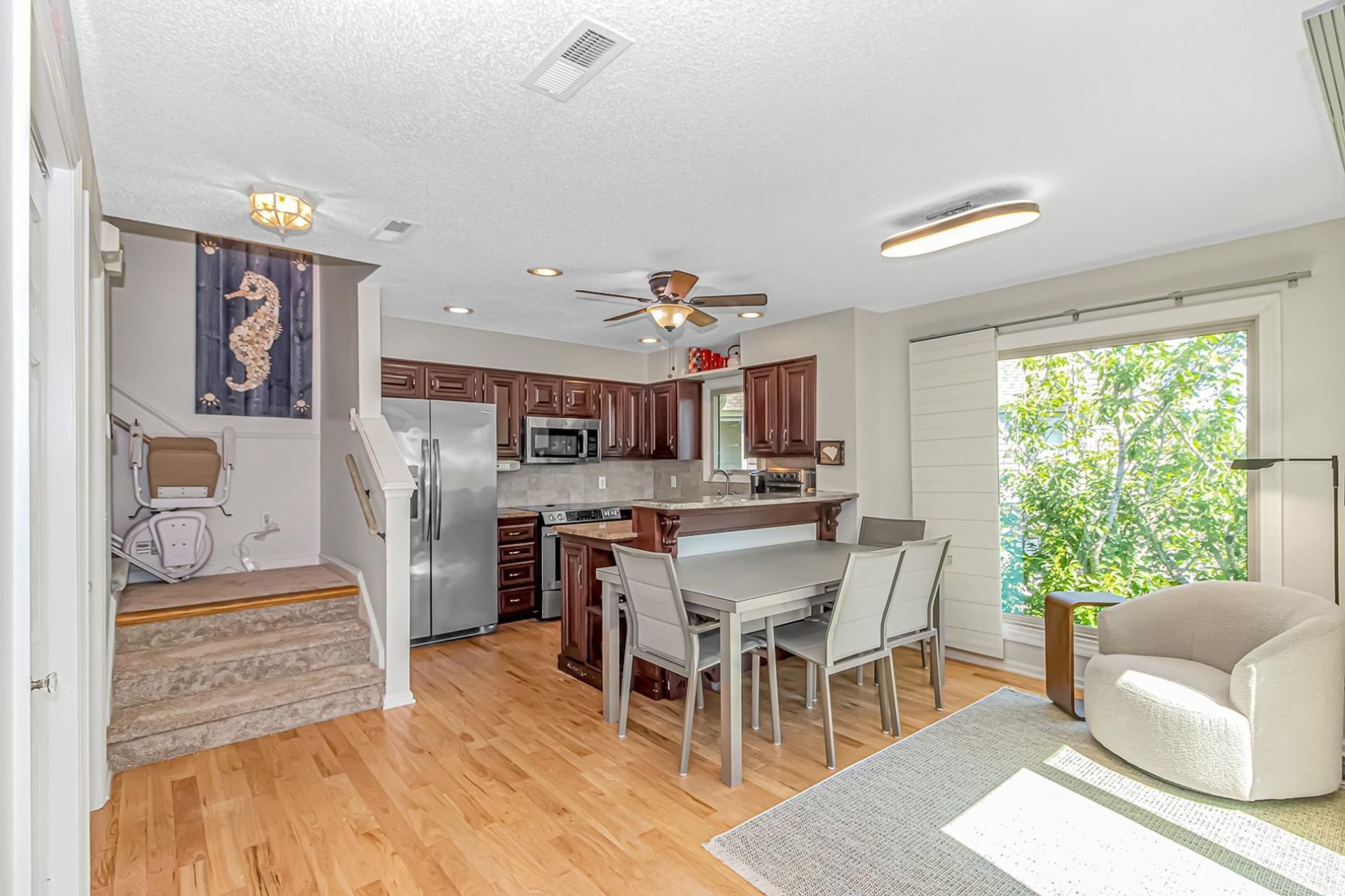 1668 Harbor Dr.  Photo 8
