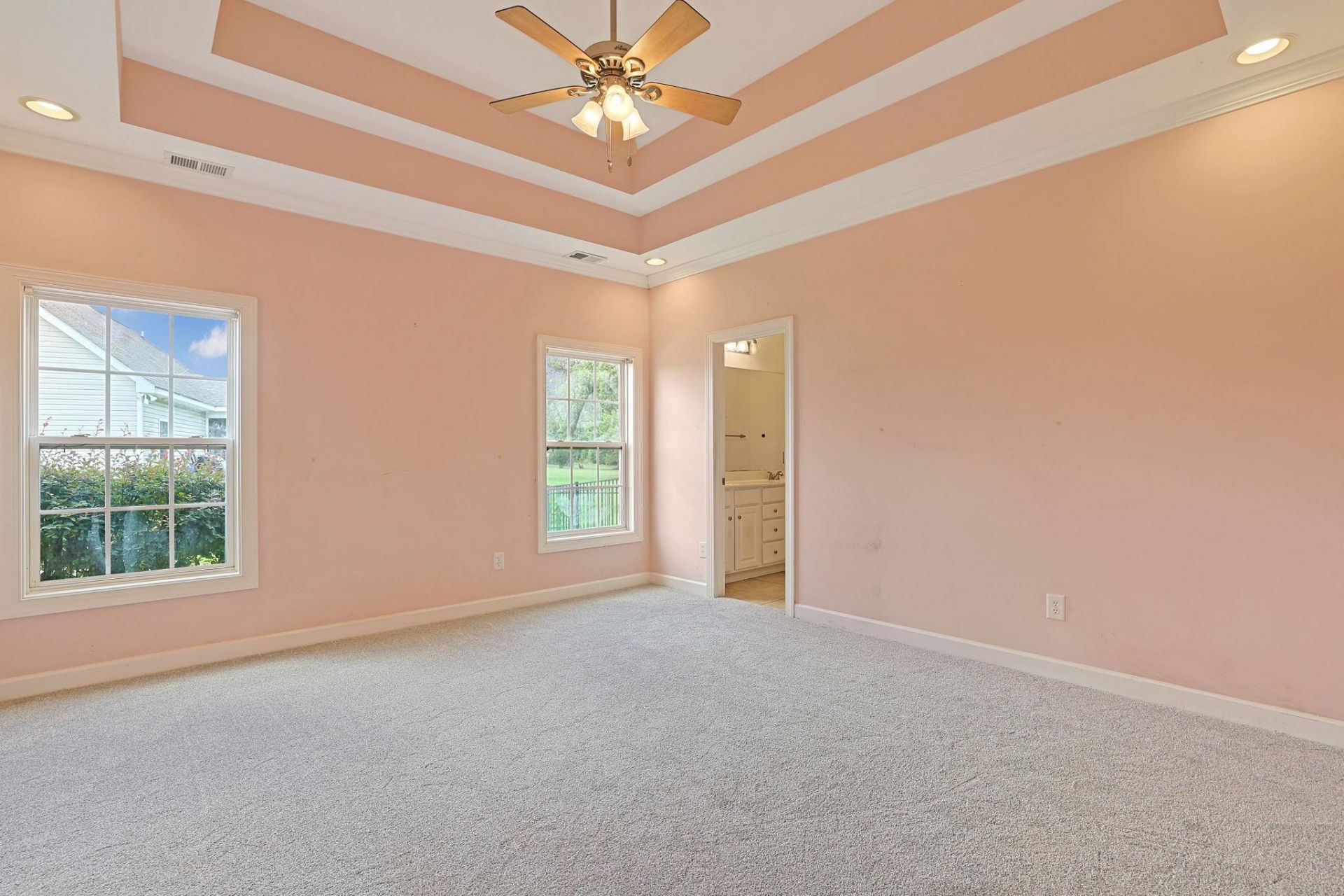 310 Moulton Dr.  Photo 16
