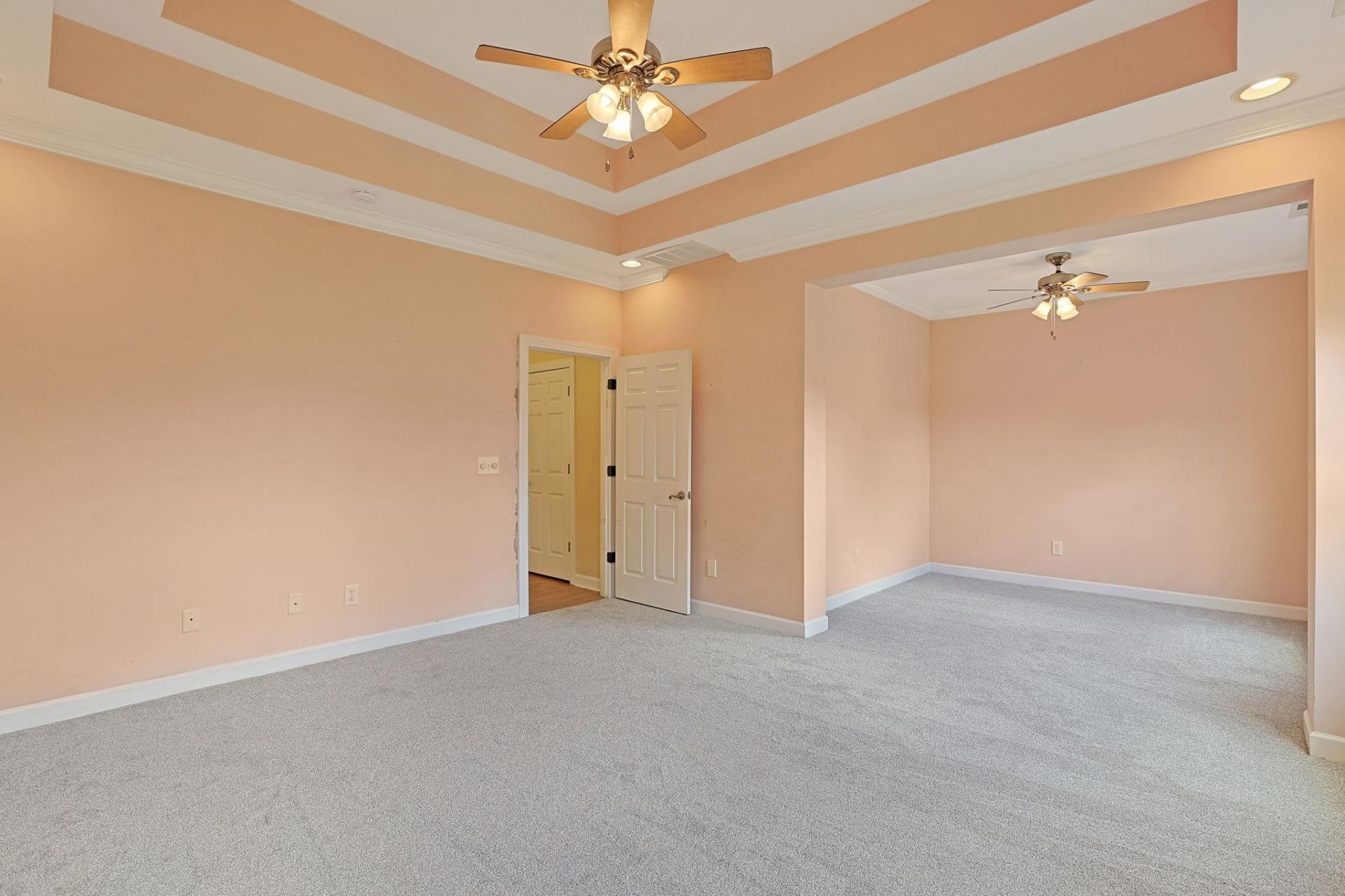 310 Moulton Dr.  Photo 18