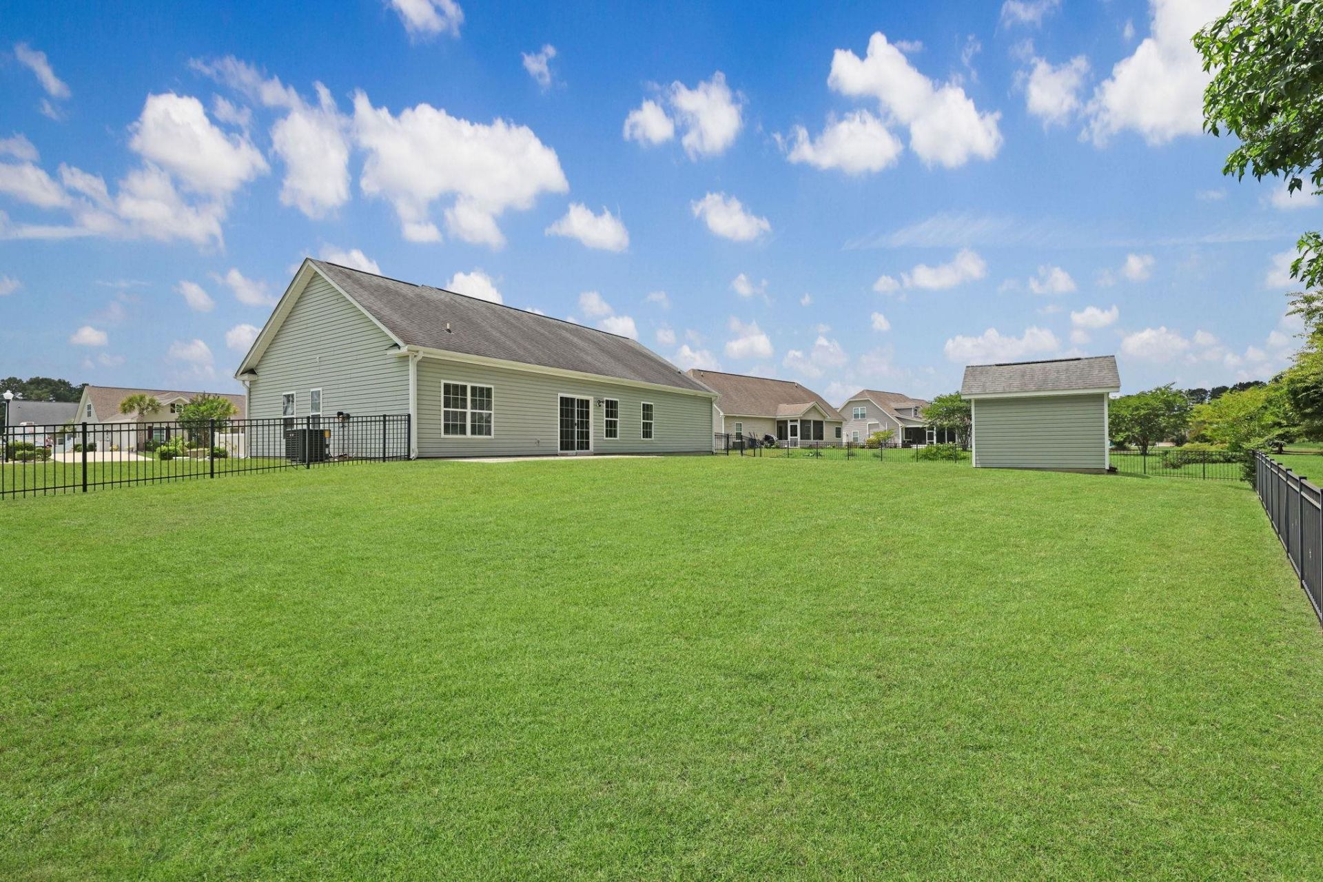 310 Moulton Dr.  Photo 39