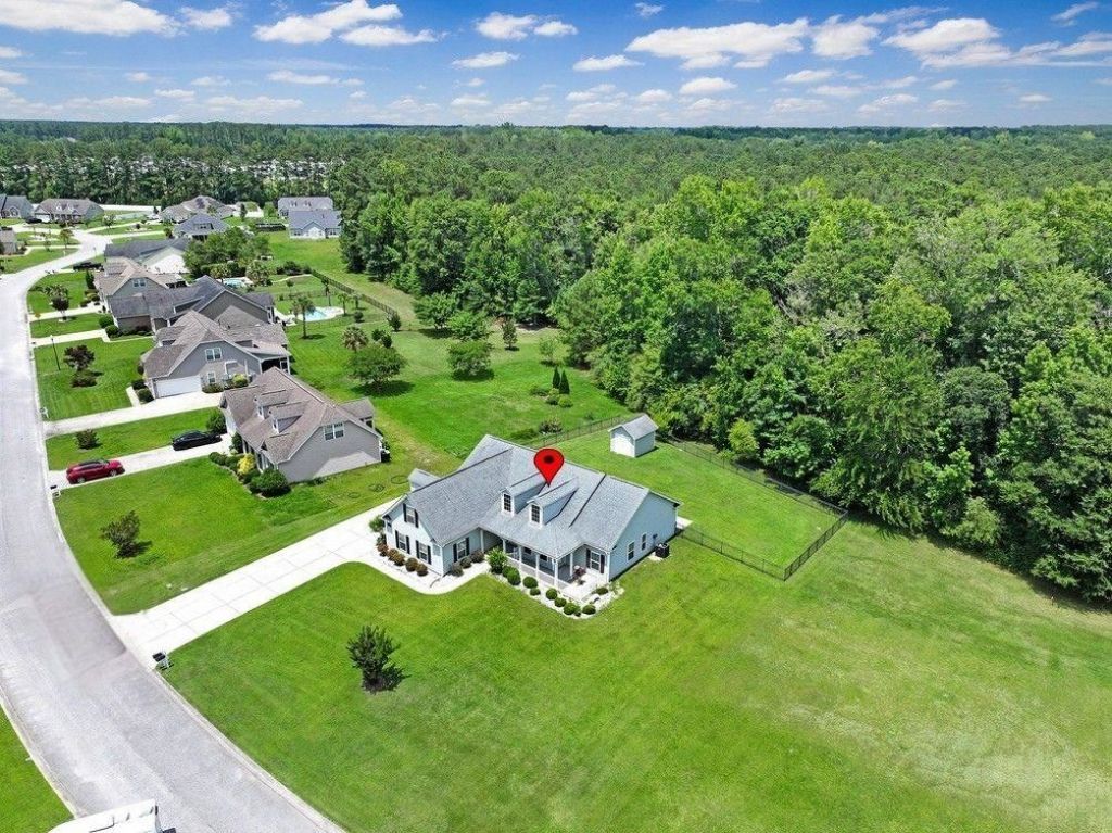 310 Moulton Dr.  Photo 41